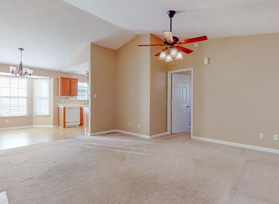 4th image of 7511 Twin Brooks Blvd
