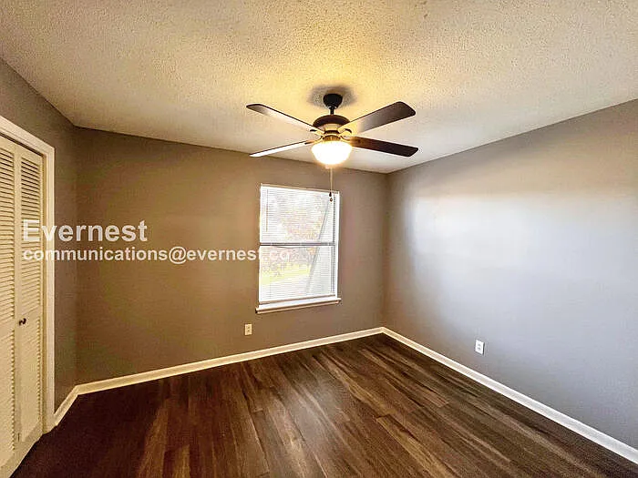 9 Meredith Ct #5 — Photo 9