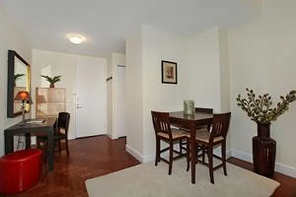 Rented by Douglas Elliman | media 30