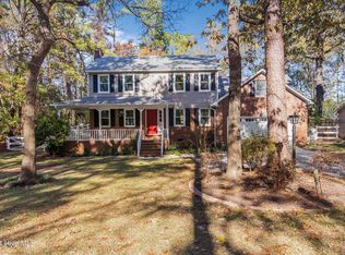 715 Porters Neck Rd, Wilmington, NC 28411