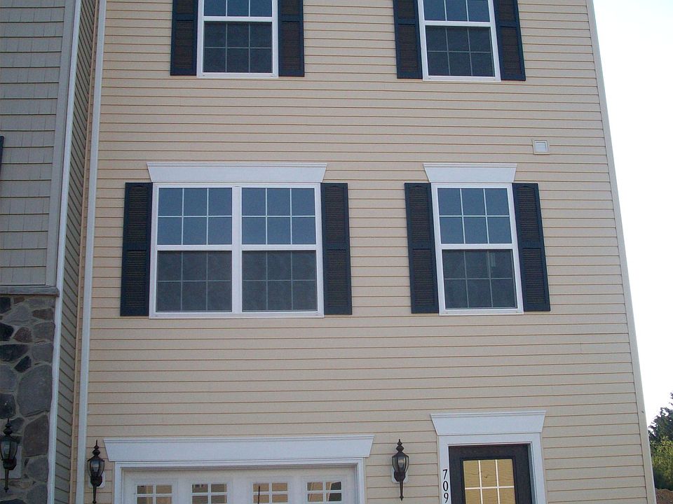 3 Story Townhome