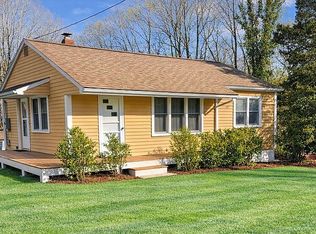 60 Browns Ln, Old Lyme, CT 06371