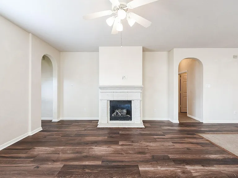 2029 Creek Run Dr — Photo 13