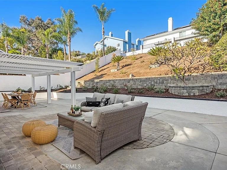 24891 Zumaya Ct — Photo 19