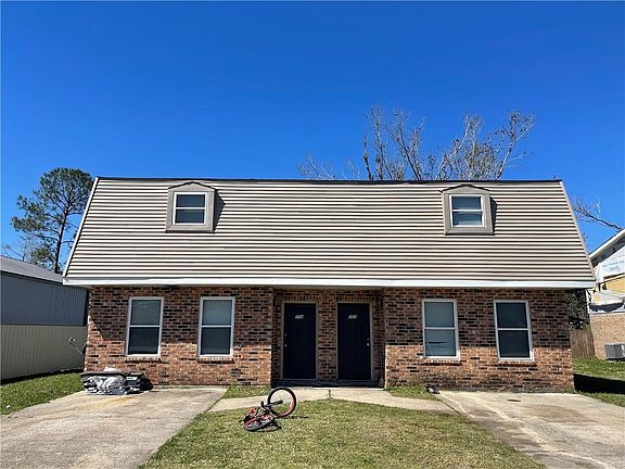 2nd image of 352-54 Woodland Ct