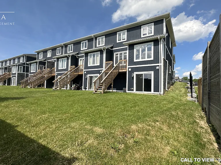 1736 Finley Cres — Photo 19