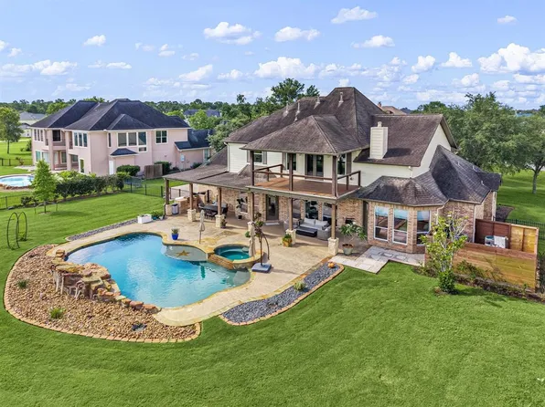 8927 Lady Laura Lane, Richmond, TX 77469