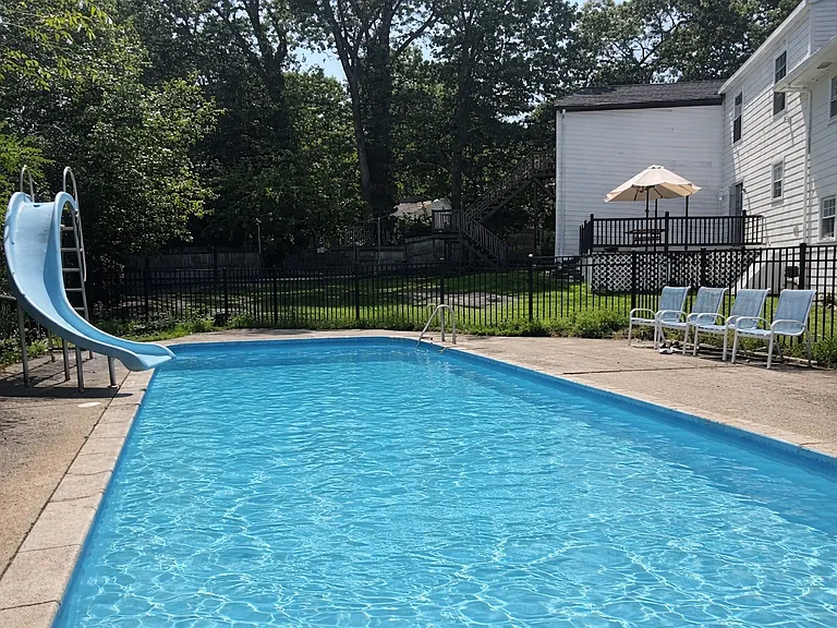 87 Westfield Dr — Photo 17