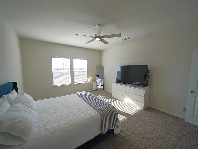 6611 Copper King St — Photo 30