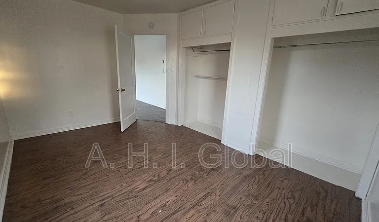 1113 NW 21st Ave — Photo 5