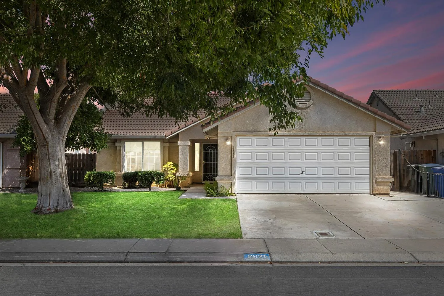 2621 Amadeus Dr photo 1
