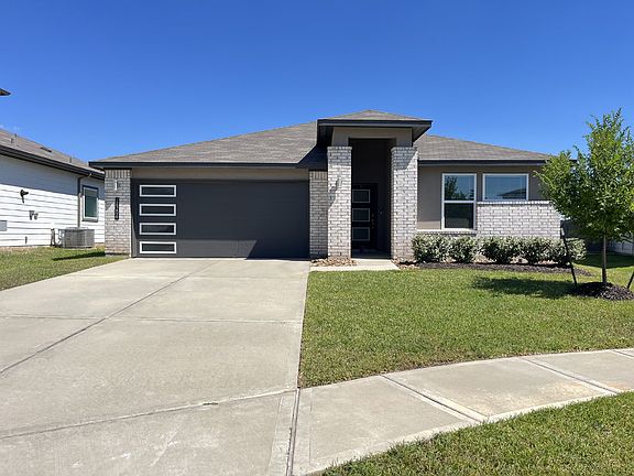 2nd image of 14206 Black Canyon Ln