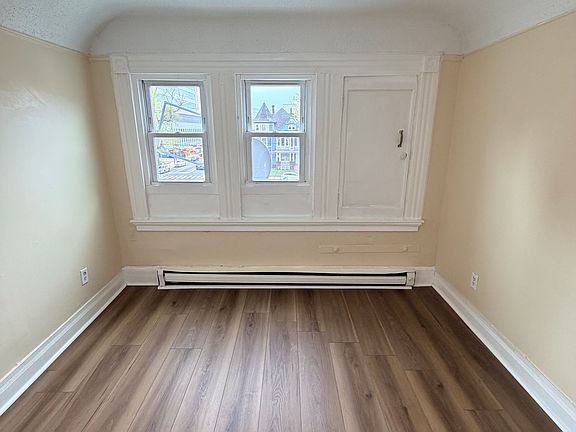 5th image of 170 Sherman Ave #3