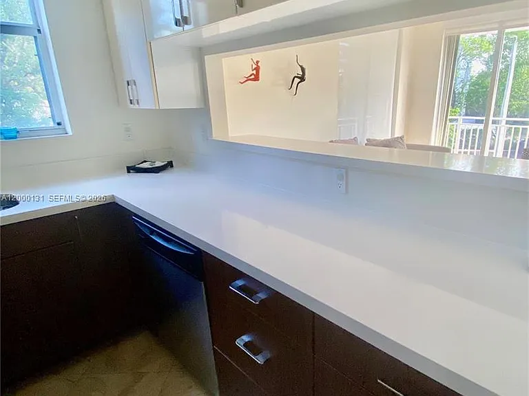 16590 NE 26th Ave #202 — Photo 8