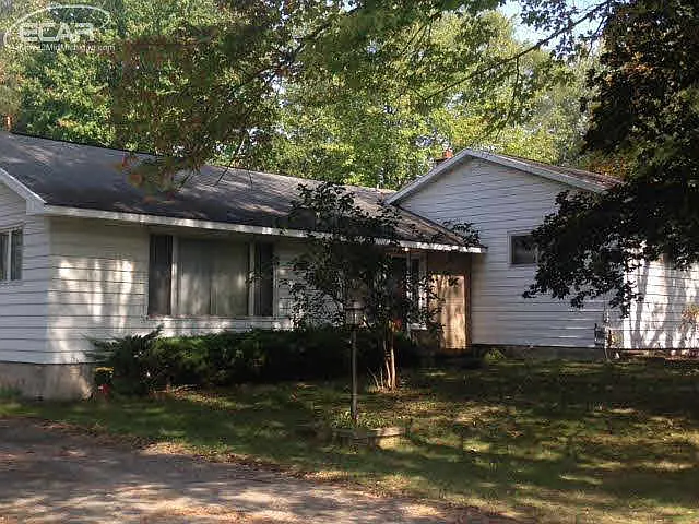 5443 Townline Rd photo 1