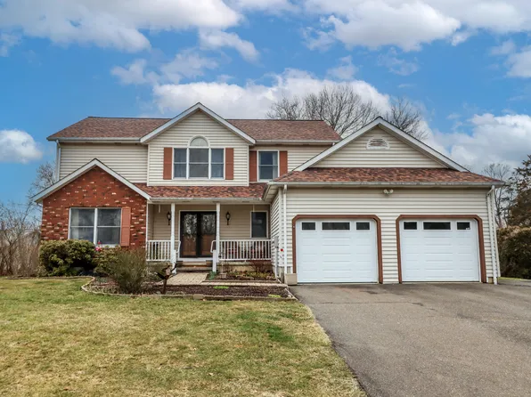 4 Apple Orchard Drive, Danbury, CT 06811