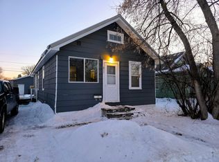 611 9th St, International Falls, MN 56649