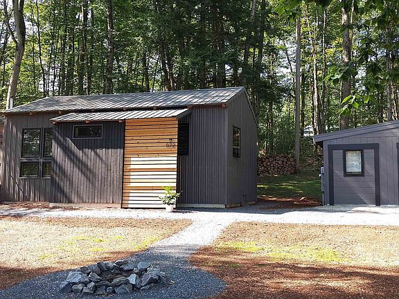2nd image of 572 Roberts Road