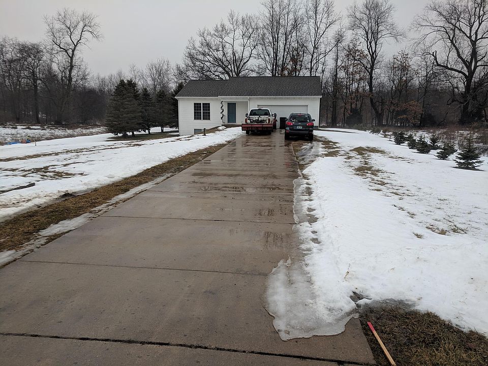 1st image of 173 Nop Ln
