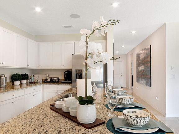 Large island in kitchen