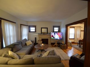 102 Hillside Rd, Watertown, MA 02472