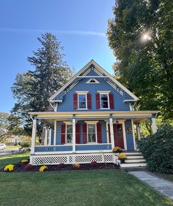 99 Pleasant St, Franklin, MA, 02038