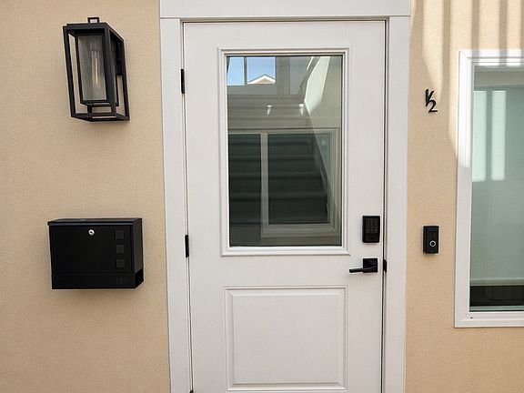 2nd image of 208 35th St Unit 1/2