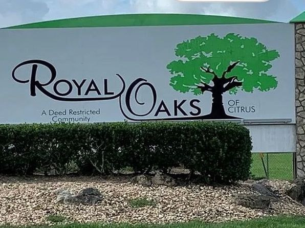 3373 S Royal Oaks Dr APT 15-8