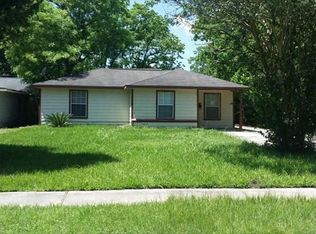 624 Kansas St, Pasadena, TX 77506
