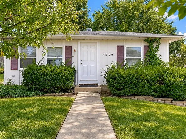1208 NE 46th Ter, Kansas City, MO 64116