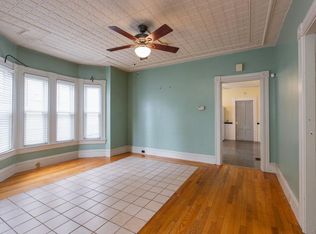 182 Grove St APT 1, Manchester, NH 03103