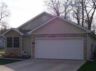 317 White Oak Dr, Michigan City, IN
