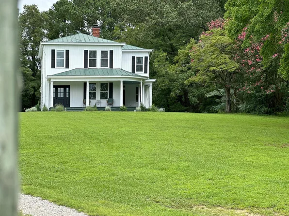 22408 Old Vaughan Rd, Dinwiddie, VA 23841