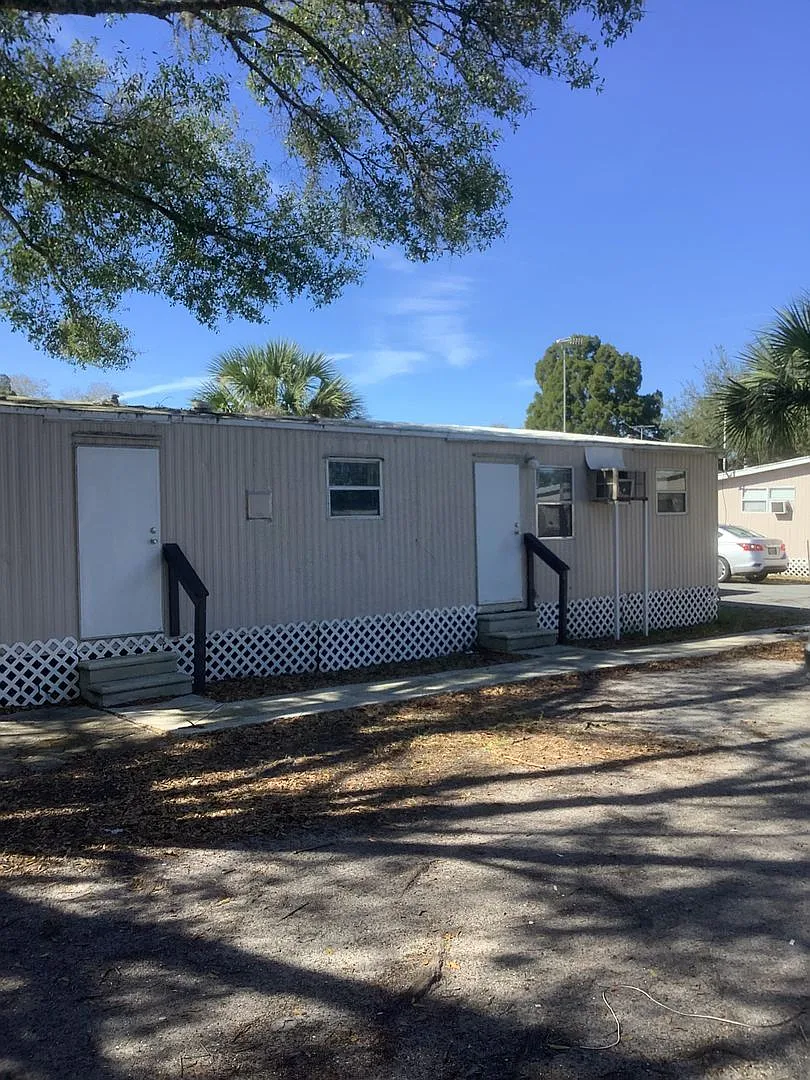 Two Bedroom One Bath Manufactured Home — Photo 1