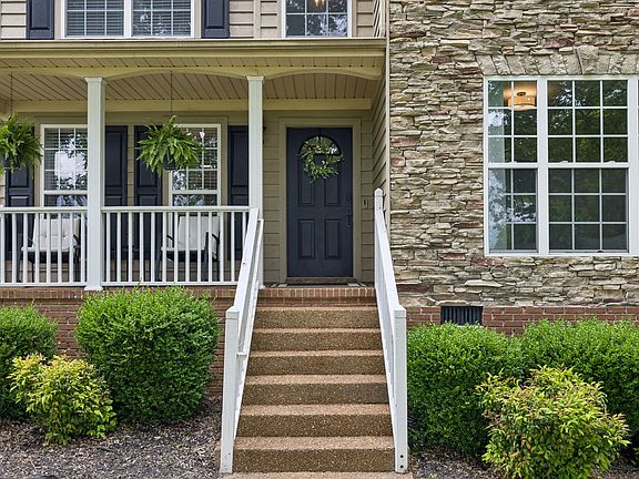 5th image of 1399 Standing Stone Cir