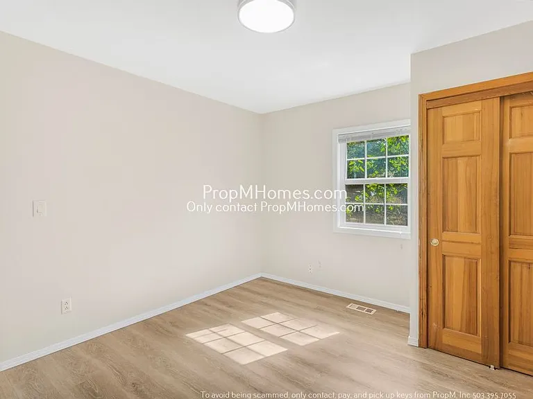 5322 SW Coronado St — Photo 12