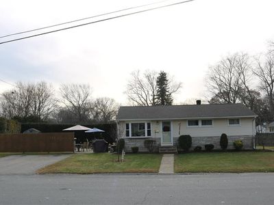 64 Hoyt St, Warwick, RI, 02886
