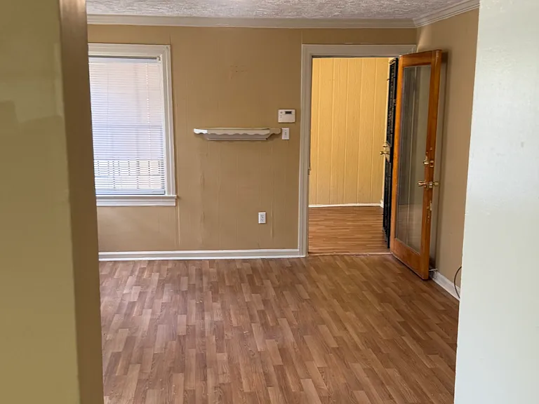 805 Alvaredo St — Photo 6
