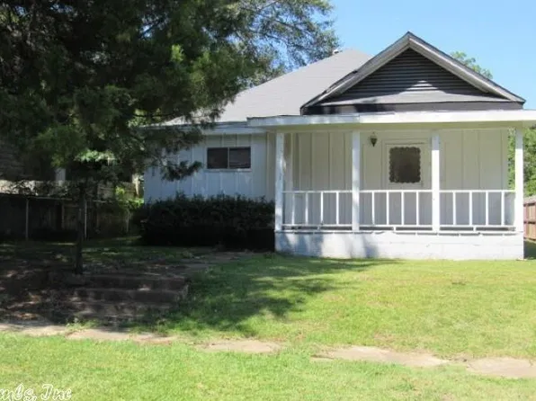 2503 Pecan St, Texarkana, AR 71854