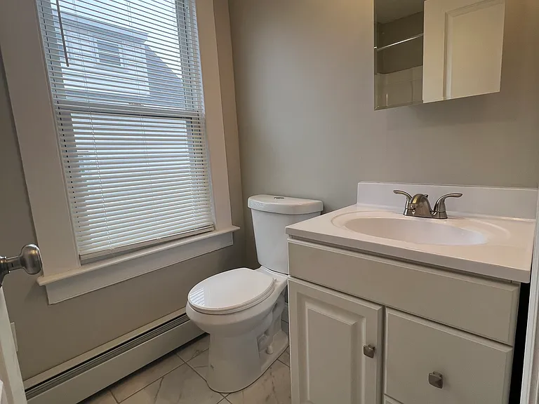 50 Fairview St #1A — Photo 7