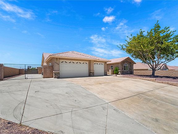 5th image of 12922 Lompoc Rd