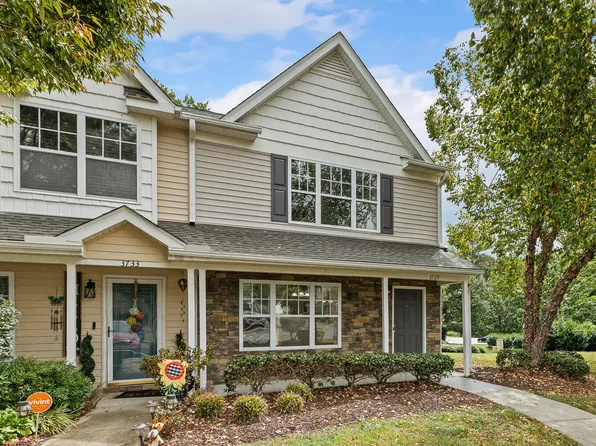 3735 Bison Hill Ln, Raleigh, NC 27604