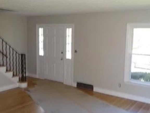 3rd image of 1616 Deer Park Ave