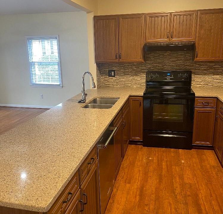 3720 Selwyn Farms Ln 104, Charlotte, NC 28209 Zillow