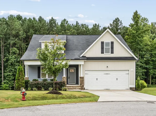 218 S Titus Ln, Wendell, NC 27591