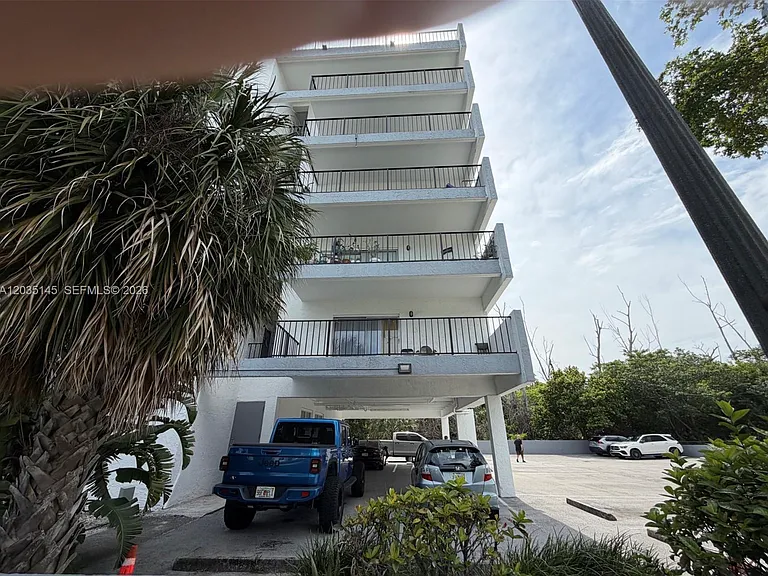 16508 NE 26th Ave #201 — Photo 2