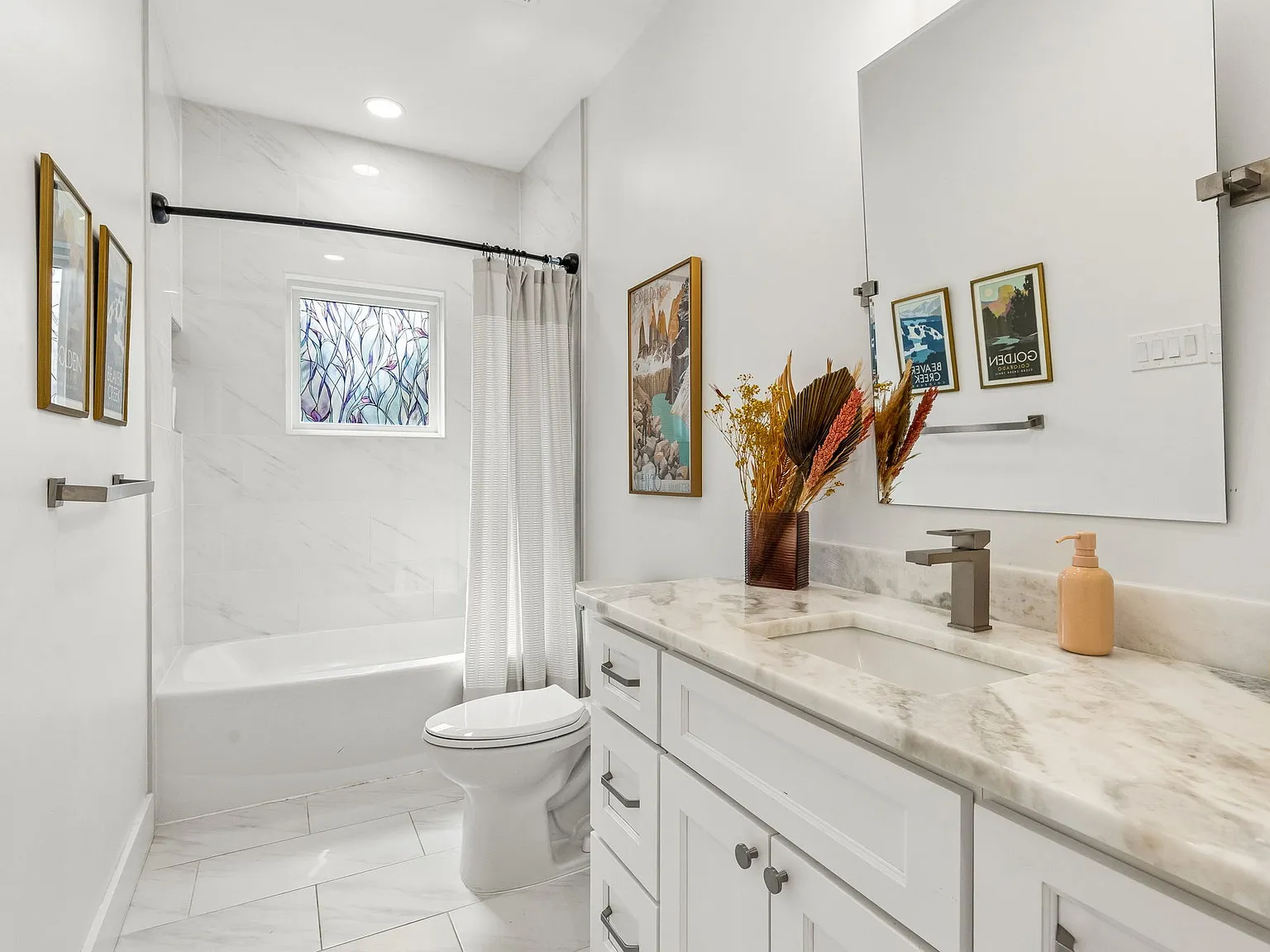 4 bed, 4414 sqft, $12,000 — Photo 3