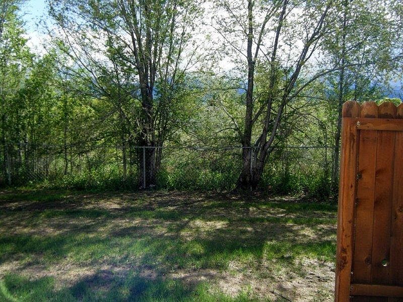 2nd image of 205 S 100 E