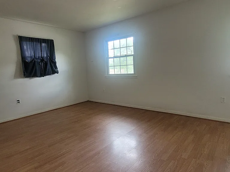 4419 Kentmore Dr — Photo 59