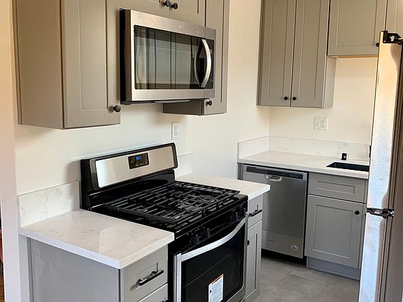5th image of 4335 Elm Ave